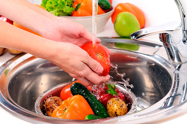 Consejos para limpiar las frutas y verduras para no contagiarnos de coronavirus